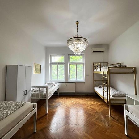 Rooms Miklosiceva 류블랴나 외부 사진