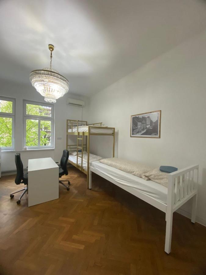 Rooms Miklosiceva 류블랴나 외부 사진
