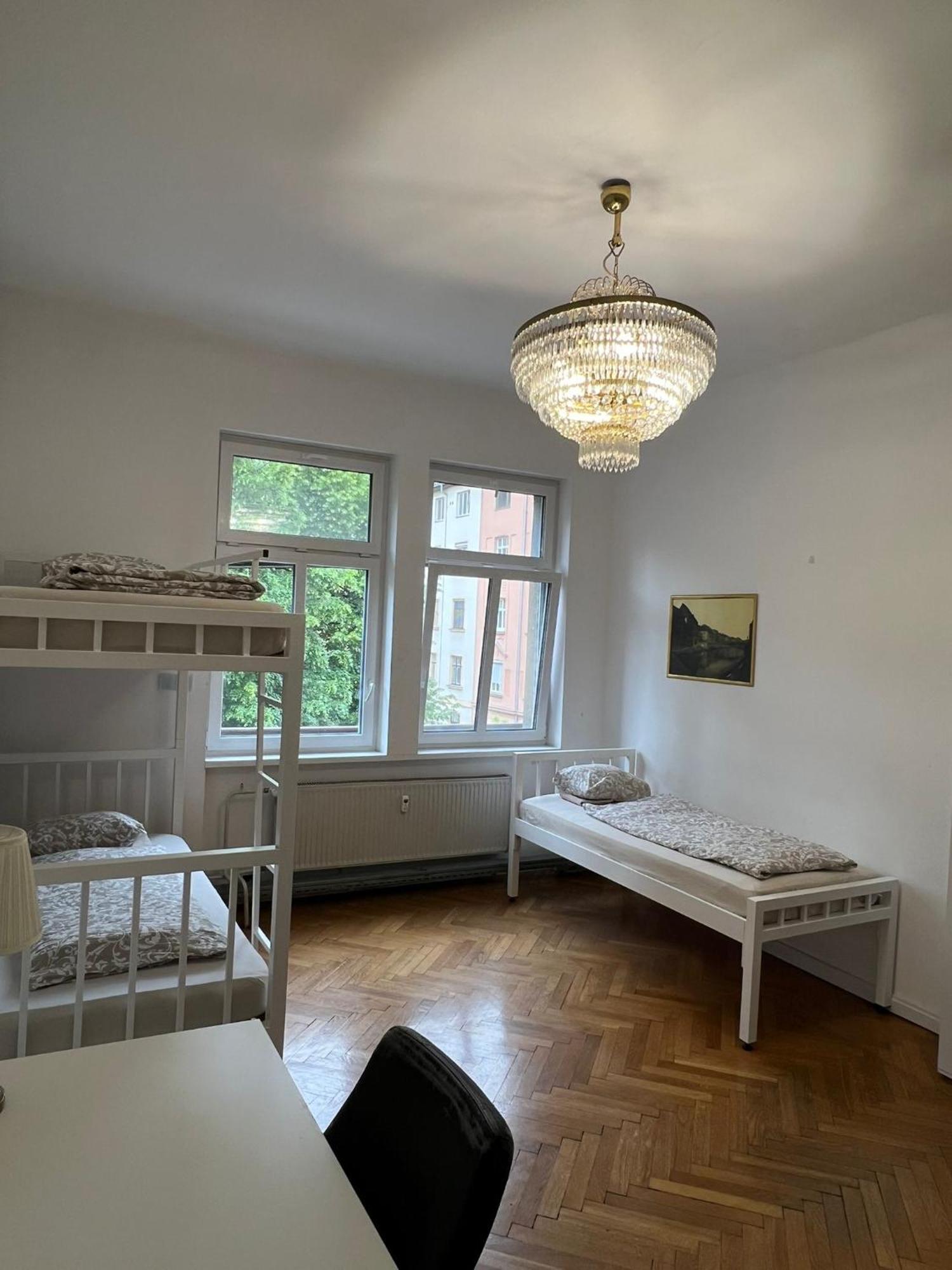 Rooms Miklosiceva 류블랴나 외부 사진
