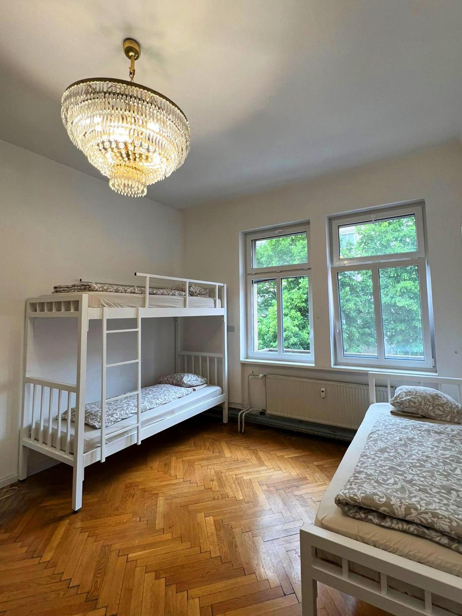 Rooms Miklosiceva 류블랴나 외부 사진
