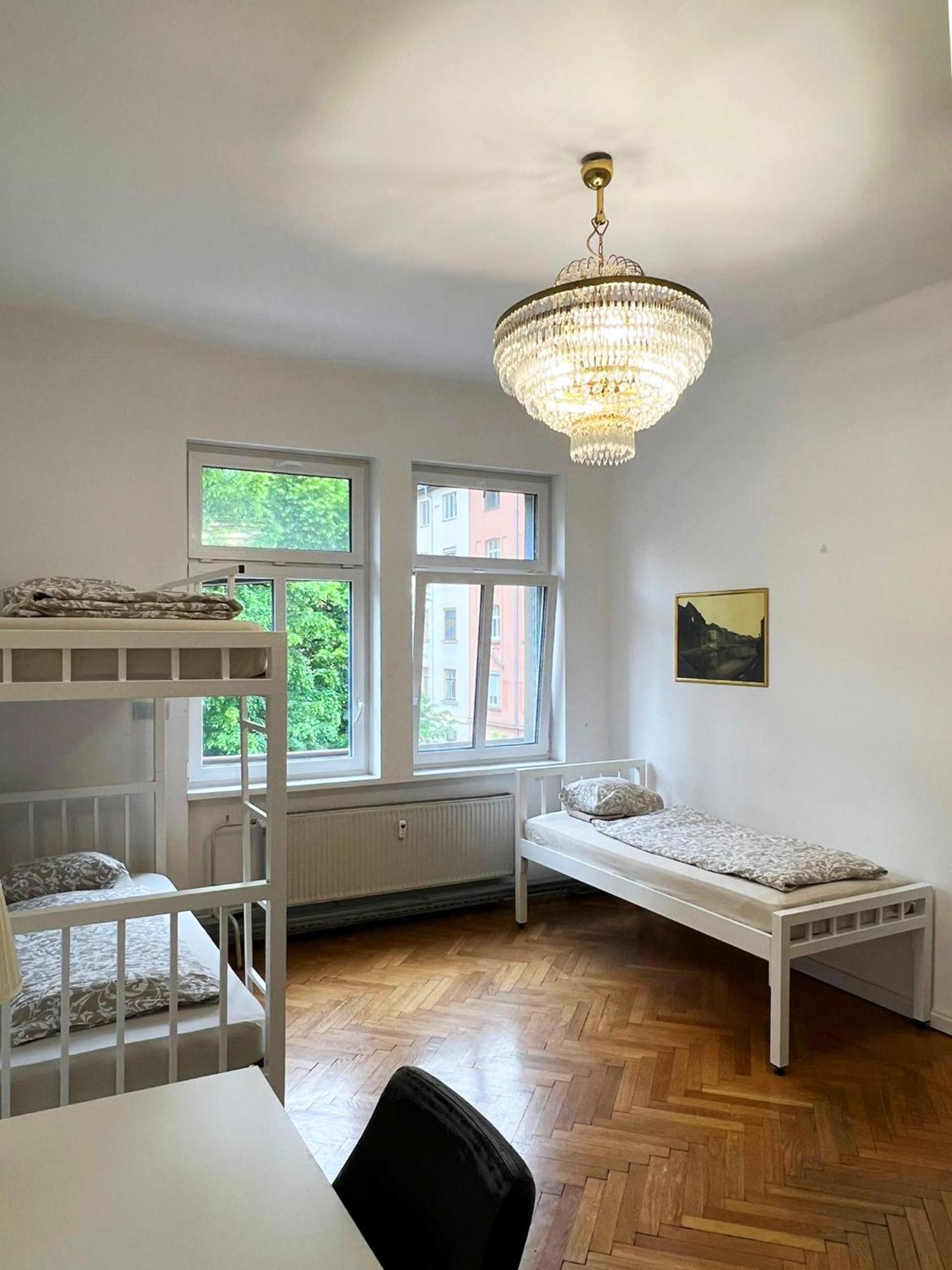 Rooms Miklosiceva 류블랴나 외부 사진