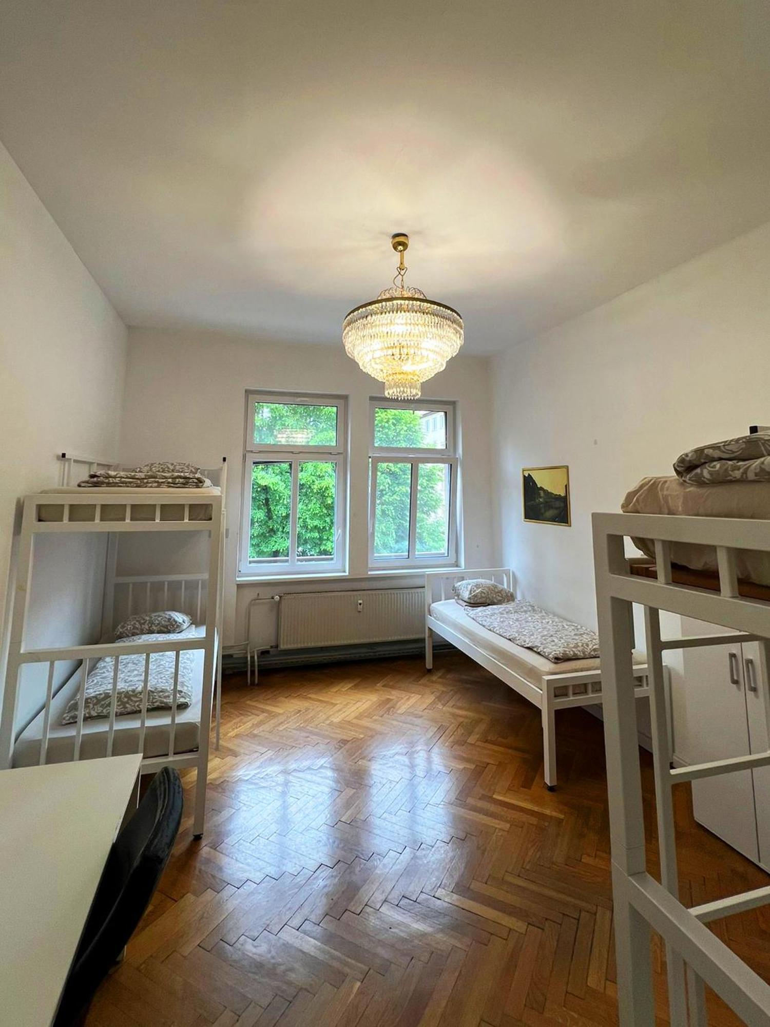Rooms Miklosiceva 류블랴나 외부 사진